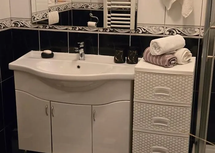 شقة Aylin 2 توزلا